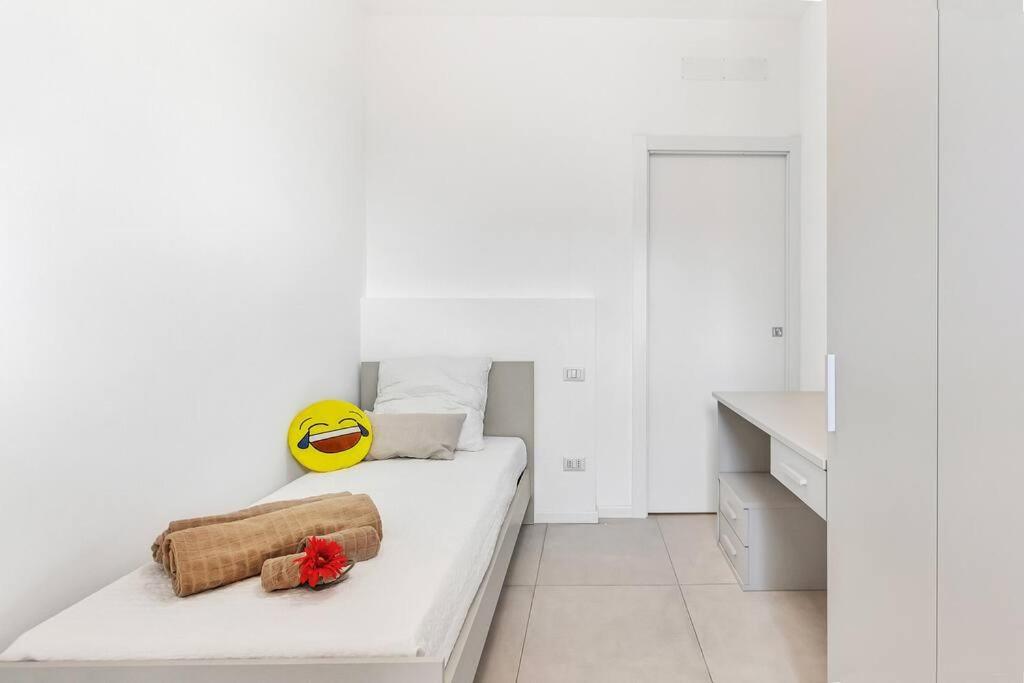 Alessia'S Flat - Caroli Apartment Milan Exterior photo